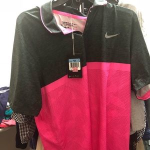 Nike Men’s medium golf polo